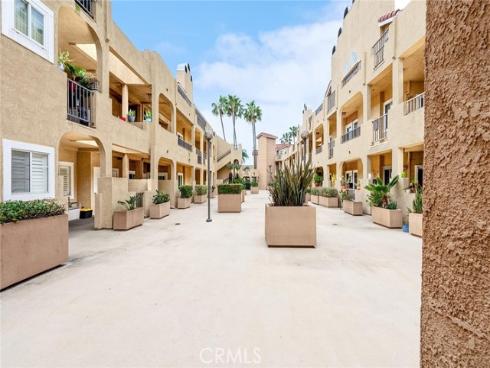 16912  Sims  103  Lane, Huntington Beach, CA