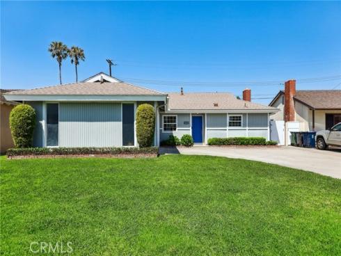 17191 Kampen Lane, Huntington Beach, CA