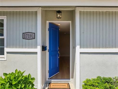 17191 Kampen Lane, Huntington Beach, CA
