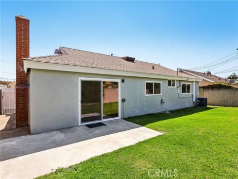 17191 Kampen Lane, Huntington Beach, CA