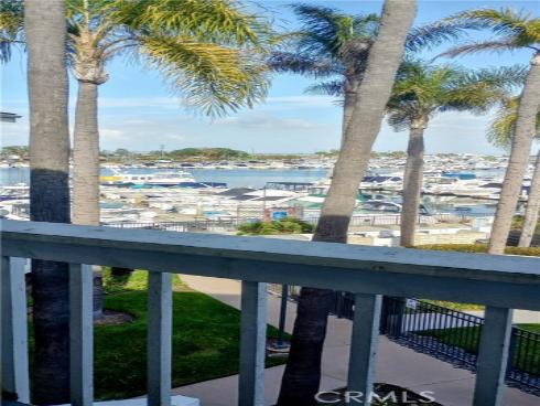 16276  Pacific  B  Circle, Huntington Beach, CA