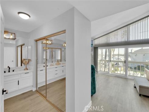 16276  Pacific  B  Circle, Huntington Beach, CA