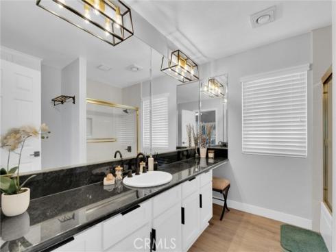 16276  Pacific  B  Circle, Huntington Beach, CA