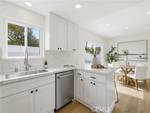 4652  Prelude  , Huntington Beach, CA