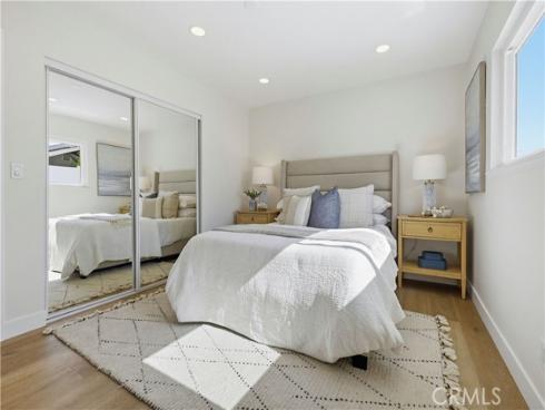 4652  Prelude  , Huntington Beach, CA