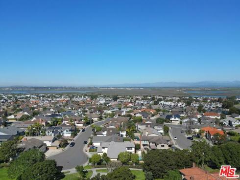 16352  Wildfire   Circle, Huntington Beach, CA