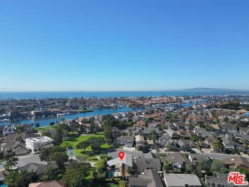 16352  Wildfire   Circle, Huntington Beach, CA