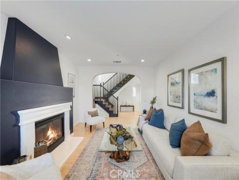 7988  Aldea  , Huntington Beach, CA