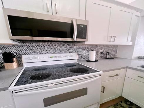 20371  Bluffside  B404  Circle, Huntington Beach, CA