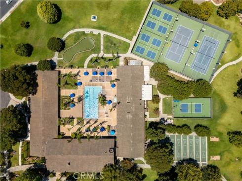 8815  Yuba  1101C  Circle, Huntington Beach, CA