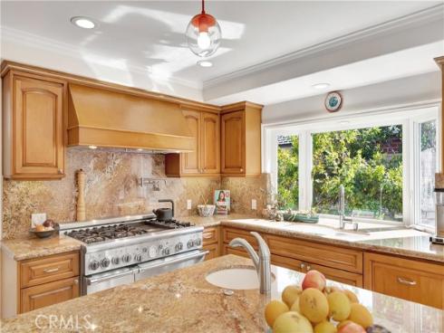 17164  Edgewater   Lane, Huntington Beach, CA