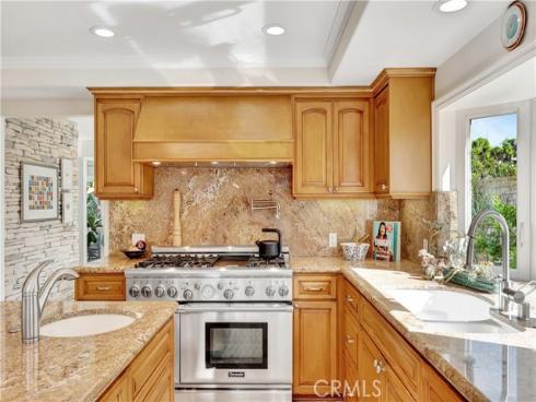 17164  Edgewater   Lane, Huntington Beach, CA