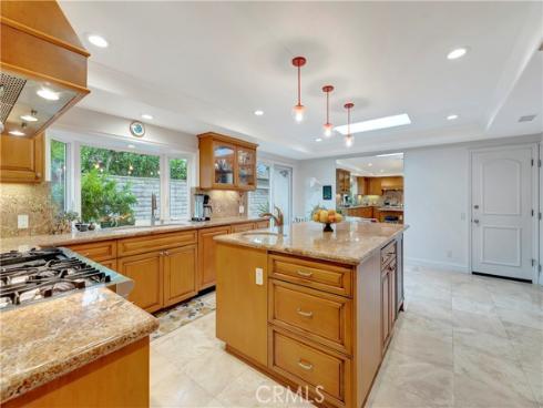 17164  Edgewater   Lane, Huntington Beach, CA