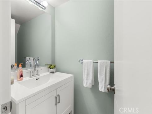 18853  Lister Lane  , Huntington Beach, CA