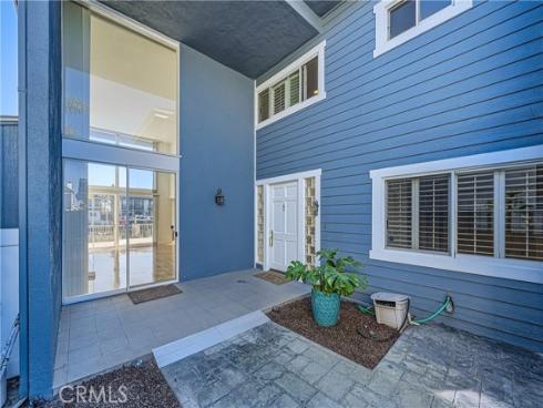 16802  Baruna  , Huntington Beach, CA