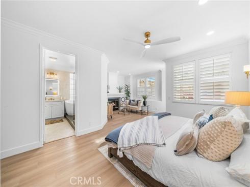 304  Goldenwest   Street, Huntington Beach, CA