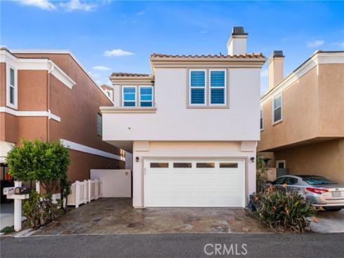 304  Goldenwest   Street, Huntington Beach, CA