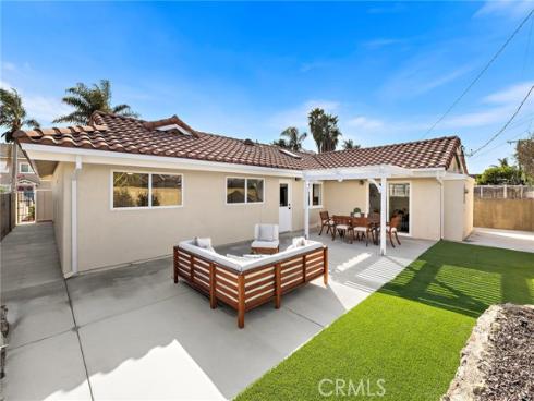 9351  Leilani  , Huntington Beach, CA