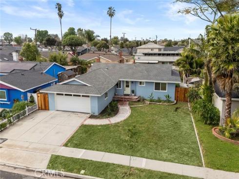 15631  Toway  , Huntington Beach, CA