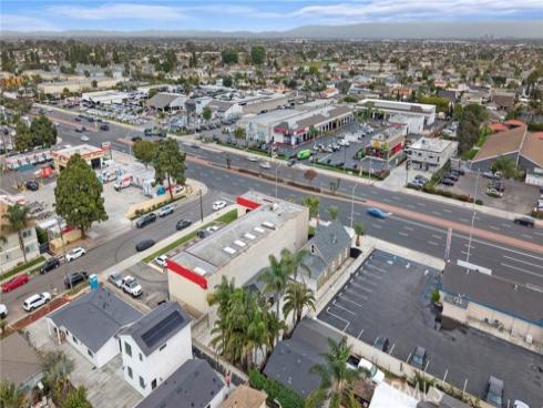 19321  Beach   Boulevard, Huntington Beach, CA