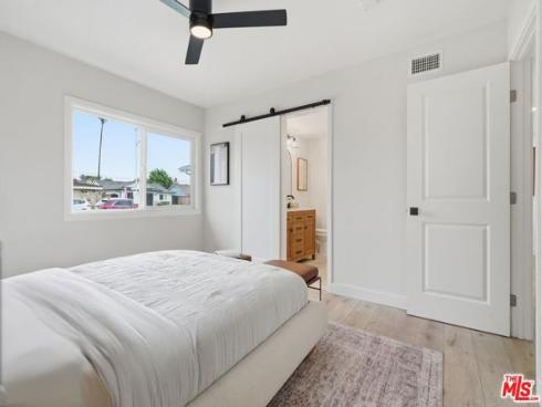 19891  Gloucester   Lane, Huntington Beach, CA