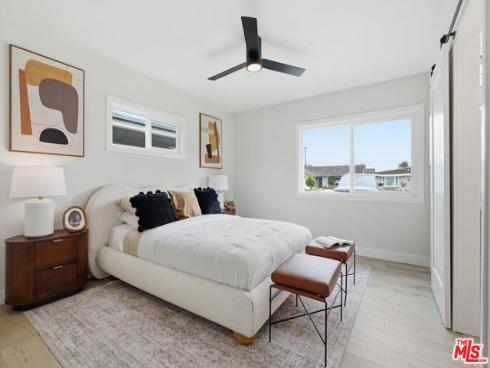 19891  Gloucester   Lane, Huntington Beach, CA