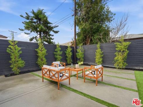 19891  Gloucester   Lane, Huntington Beach, CA