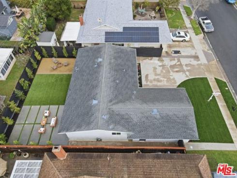 19891  Gloucester   Lane, Huntington Beach, CA