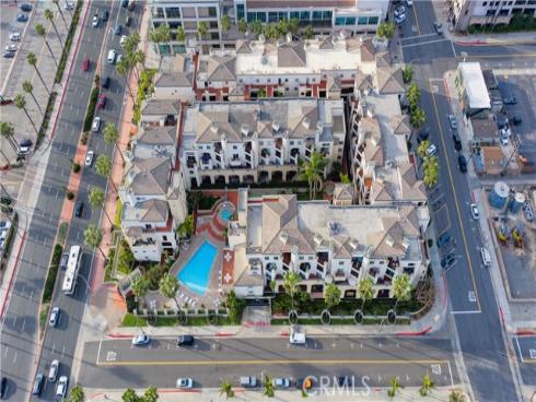 200  Pacific Coast Hwy  418 , Huntington Beach, CA