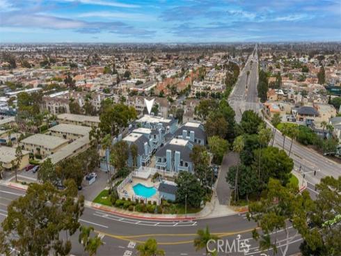 16960  Algonquin Street  2-304 , Huntington Beach, CA