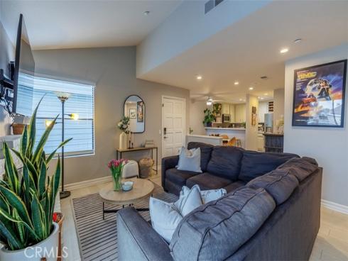 16960  Algonquin Street  2-304 , Huntington Beach, CA