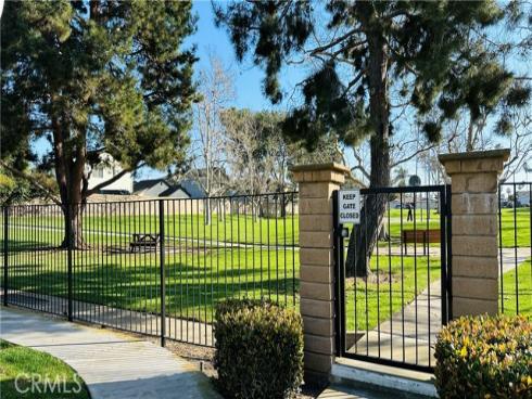 18242  Parkview  106 , Huntington Beach, CA