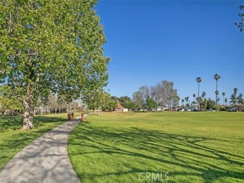 18242  Parkview  106 , Huntington Beach, CA