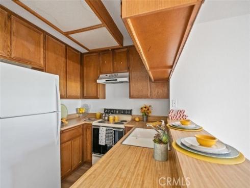 18242  Parkview  106 , Huntington Beach, CA