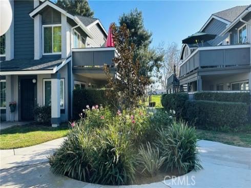 18242  Parkview  , Huntington Beach, CA