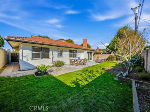 5032  Galway  , Huntington Beach, CA