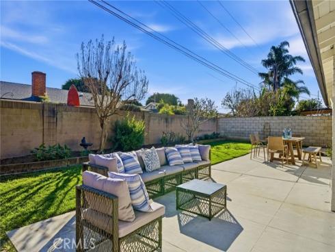 5032  Galway  , Huntington Beach, CA
