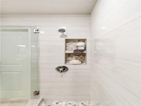 6600  Warner  10 , Huntington Beach, CA