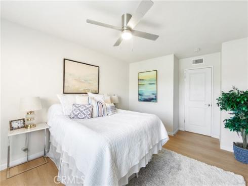 6600  Warner  10 , Huntington Beach, CA