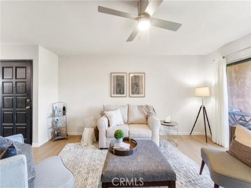 6600  Warner  10 , Huntington Beach, CA