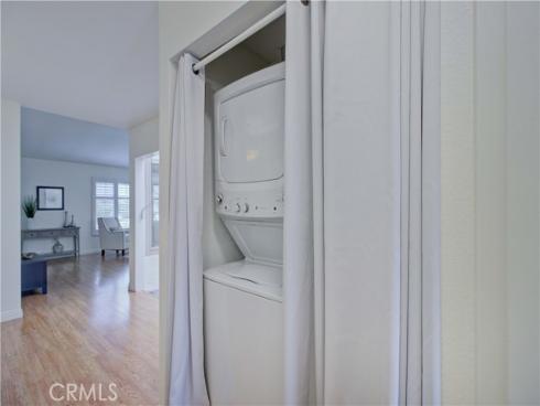 8855  Sutter Circle  515-B , Huntington Beach, CA