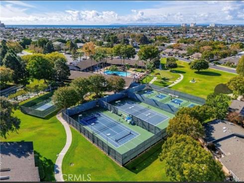 8855  Sutter Circle  515-B , Huntington Beach, CA