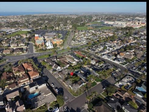 1203  Park  , Huntington Beach, CA