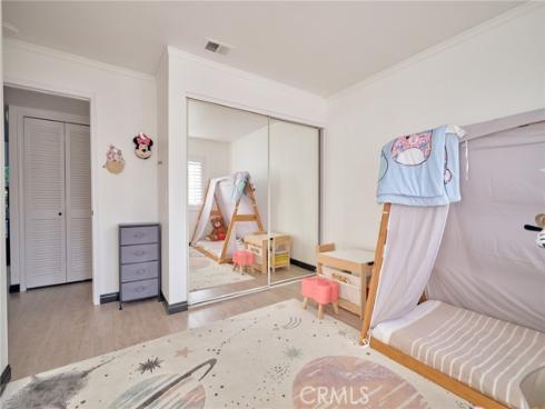 8132 Atwater 202 Circle, Huntington Beach, CA