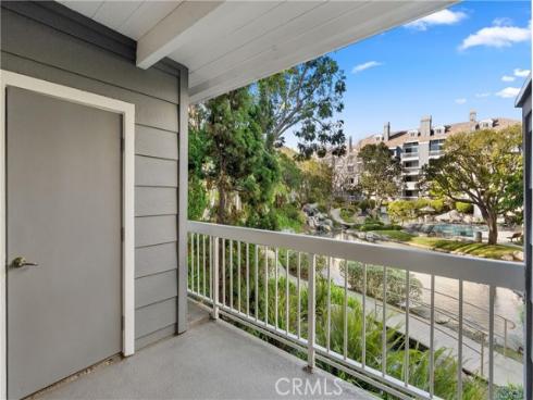 20371 Bluffside B105 Circle, Huntington Beach, CA