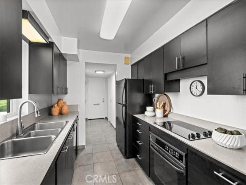 21282  Wavecrest   Circle, Huntington Beach, CA