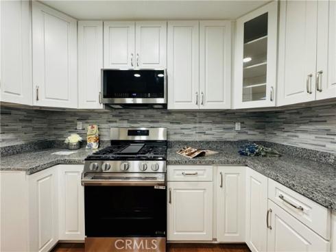 626 Lake Street, Huntington Beach, CA