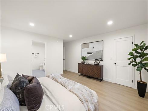 21361  Lemontree  , Huntington Beach, CA