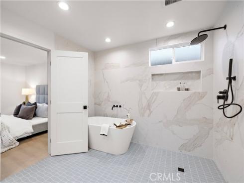 21361  Lemontree  , Huntington Beach, CA