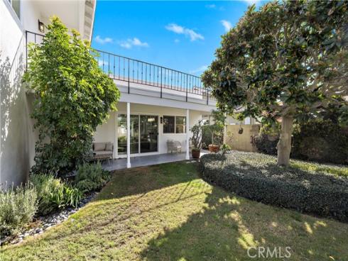 21361  Lemontree  , Huntington Beach, CA